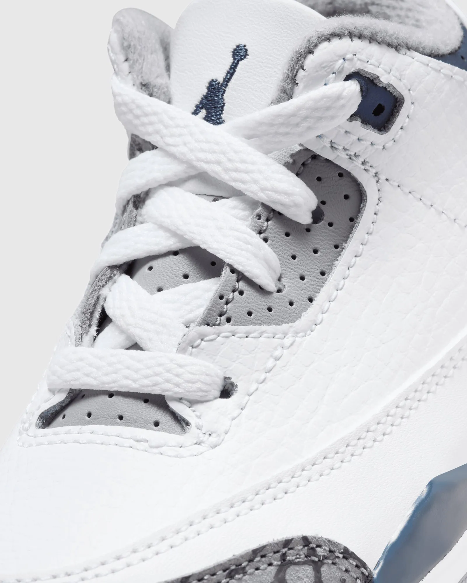 AIR JORDAN 3 RETRO "WHITE/NAVY" TD