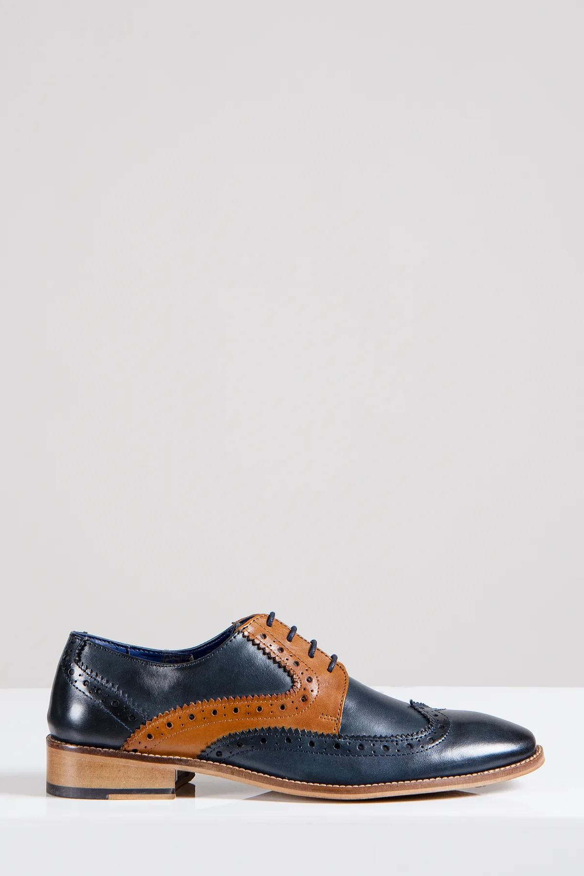 RILEY - Navy Tan Leather Contrast Oxford Brogue Shoe